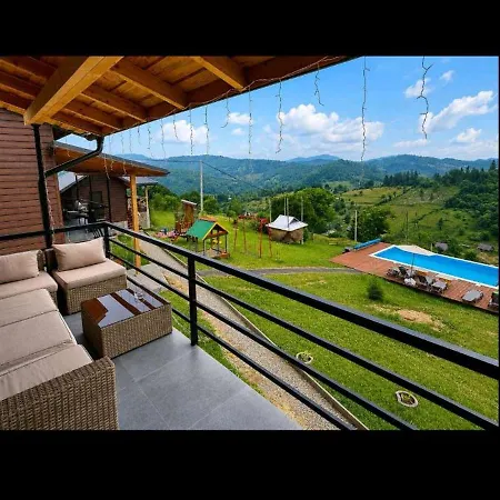 Magiy Cotteg Holiday home Nizhnyaya Rozhanka